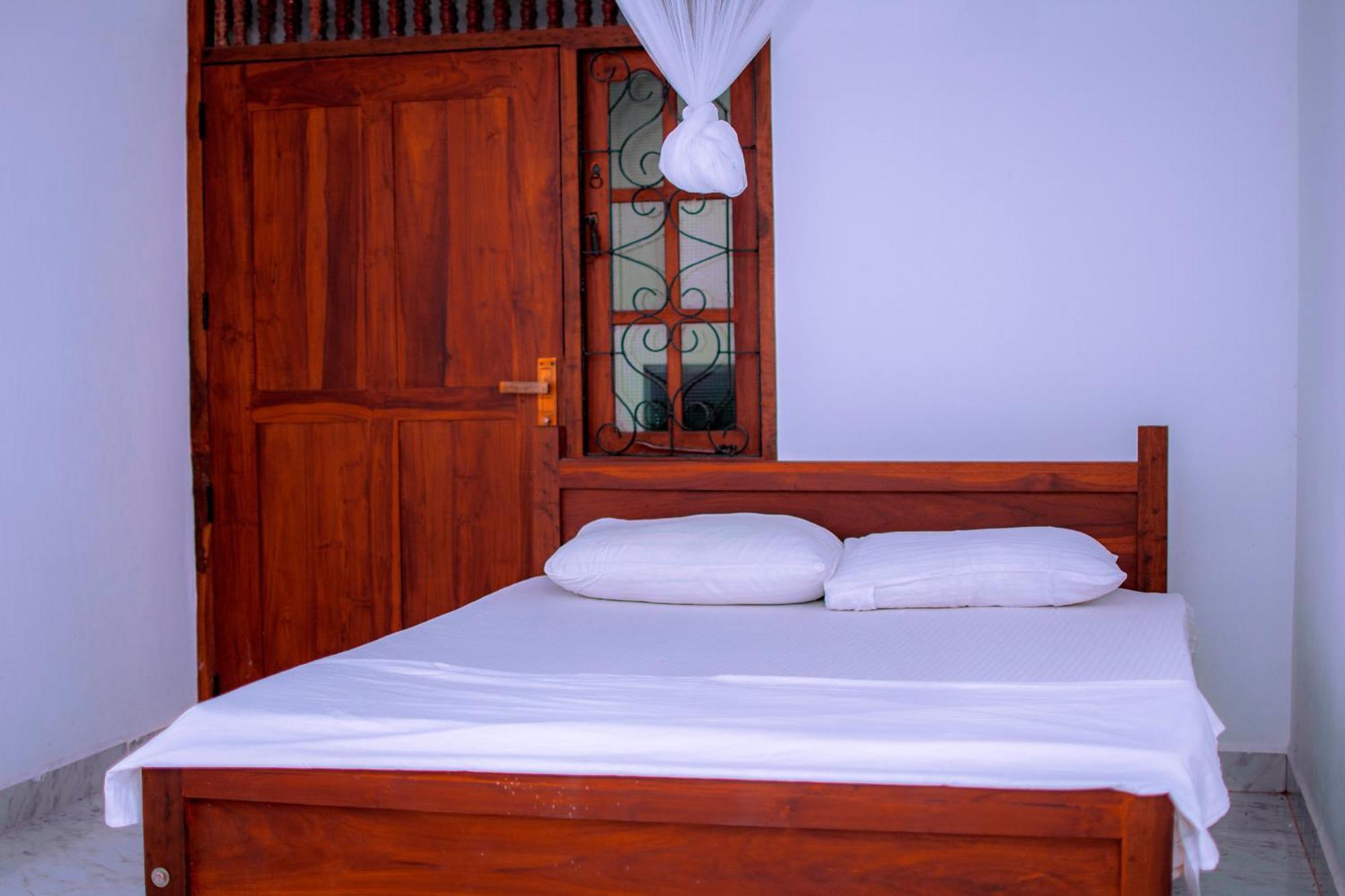 Tourist Holiday Inn Dambulla Exteriör bild