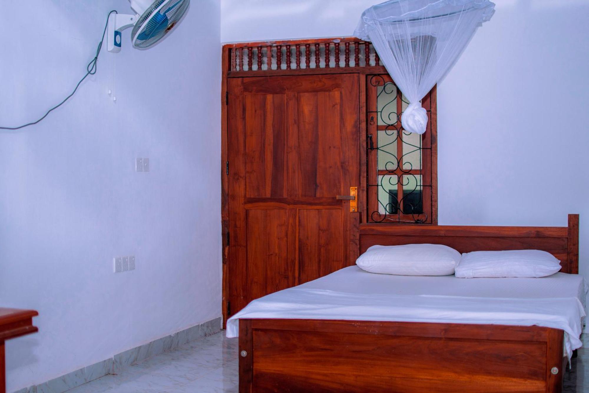 Tourist Holiday Inn Dambulla Exteriör bild